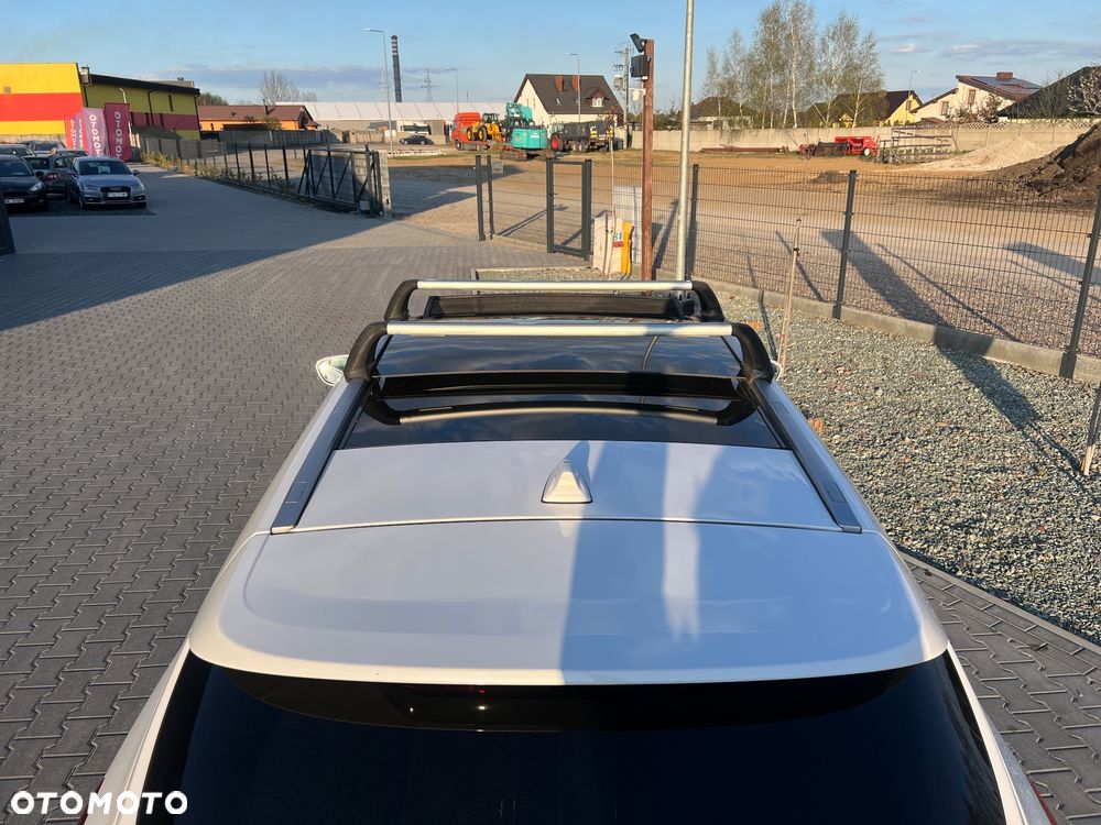 Hyundai i40 Kombi 1.7 CRDi DCT Premium - 14