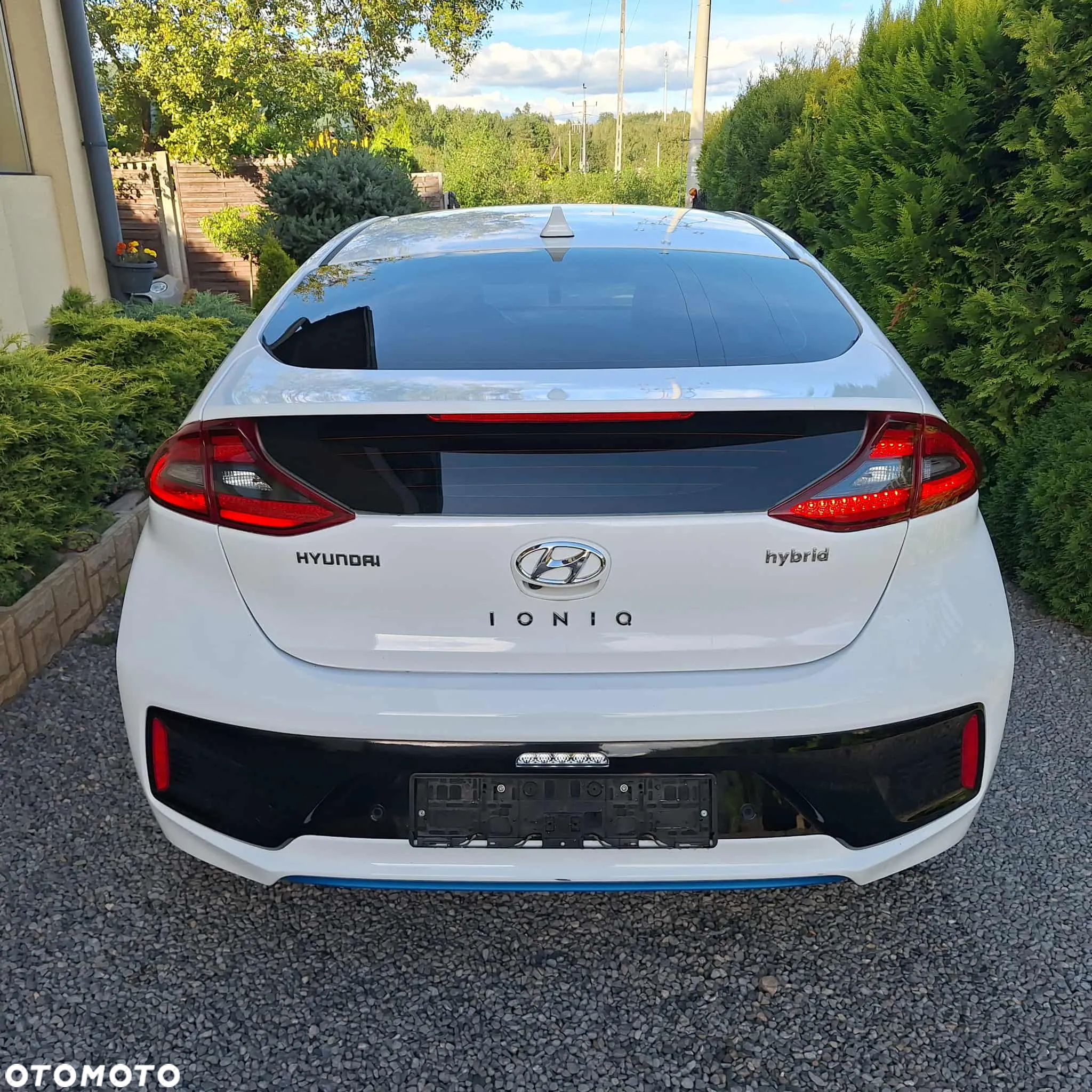 Hyundai IONIQ hybrid Platinum - 6