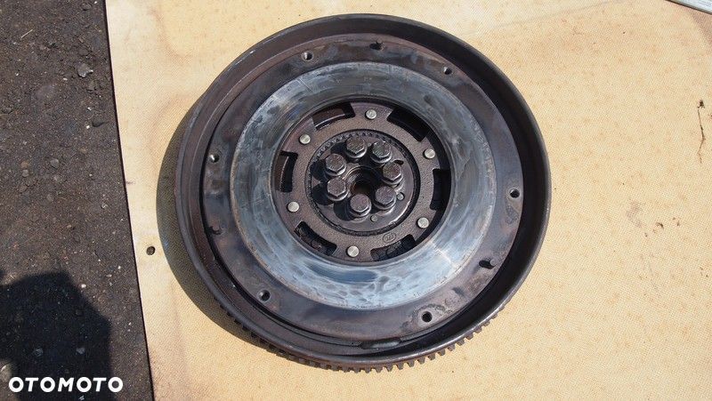 docisk sprzęgła iveco daily 2.3hpi 235mm - 9