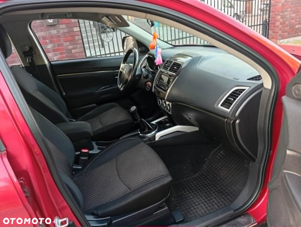 Mitsubishi ASX 1.6 Blue Sky Edition - 8