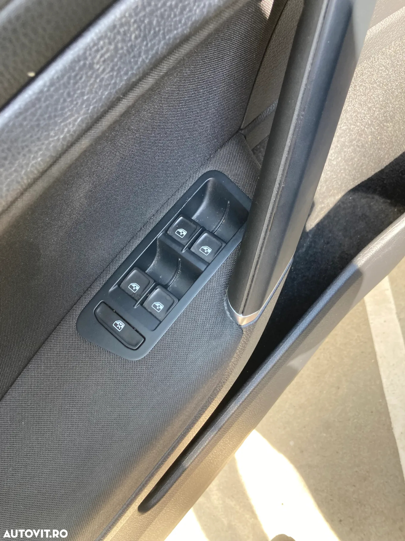 Volkswagen Golf - 18