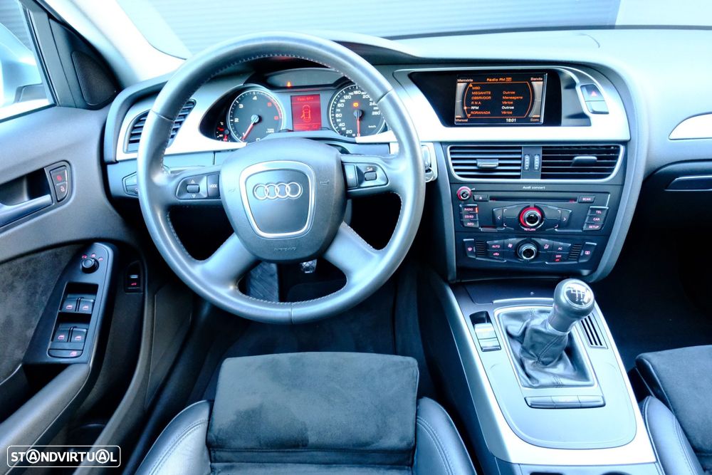 Audi A4 2.0 TDI exclusive - 13