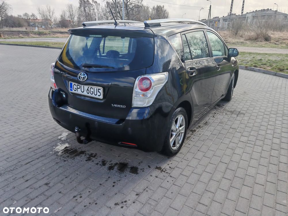 Toyota Verso 1.8 Sol 7os - 4