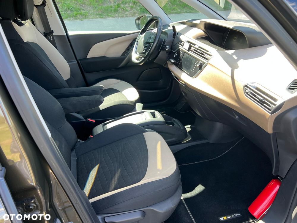 Citroën C4 Grand Picasso - 29