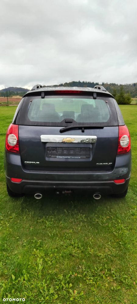 Chevrolet Captiva 2.4 4WD 7 Sitzer LT - 6