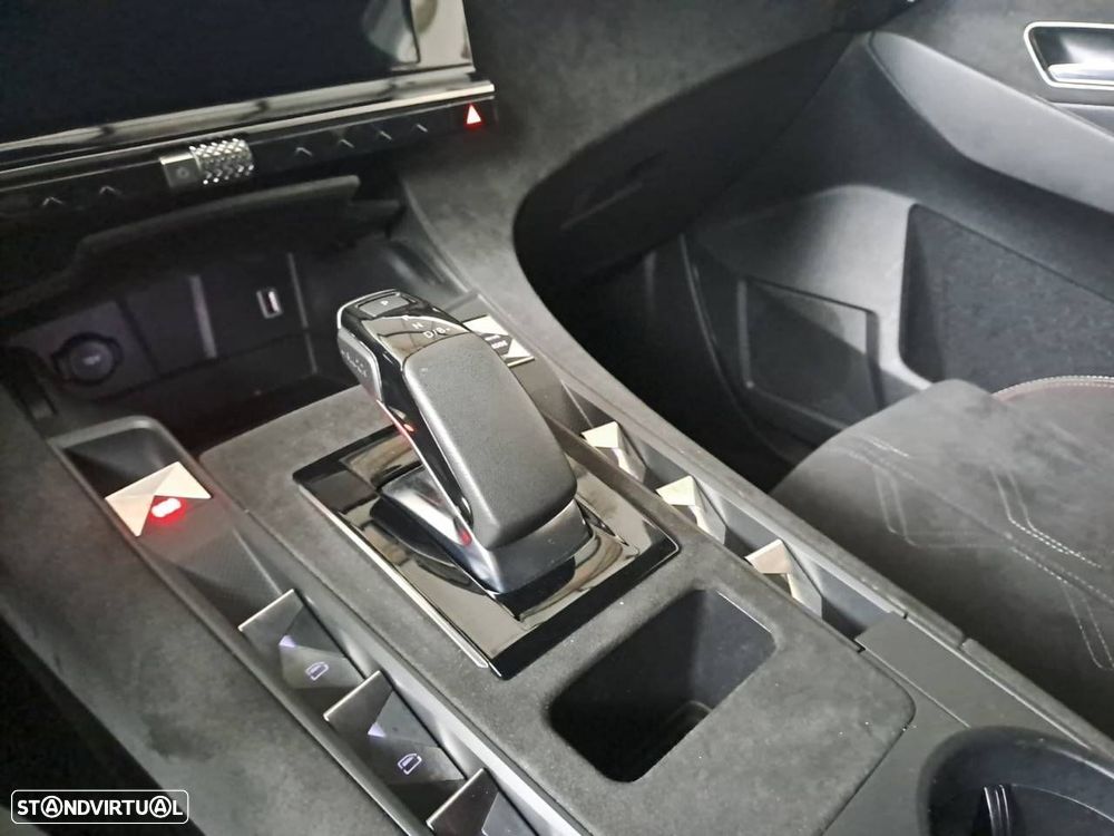 DS DS7 E-Tense Performance Line+ EAT8 - 19