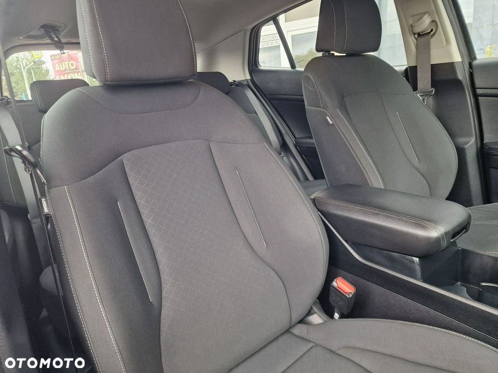 Kia Sportage 1.6 CRDI MHEV Business Line 2WD DCT - 20