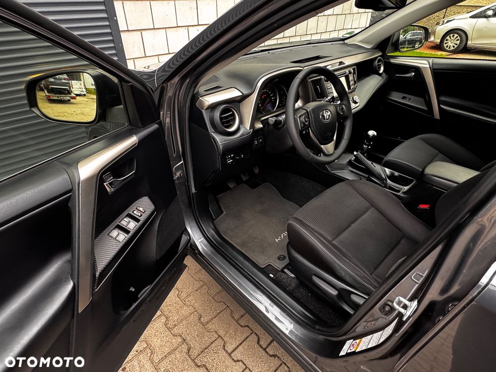 Toyota RAV4 2.0 Premium - 5