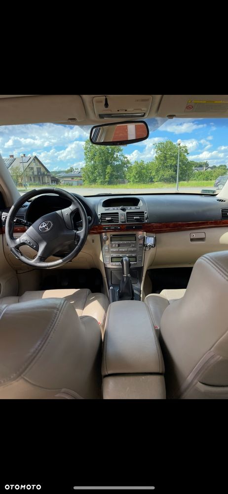 Toyota Avensis 2.0 D-4D Prestige - 5