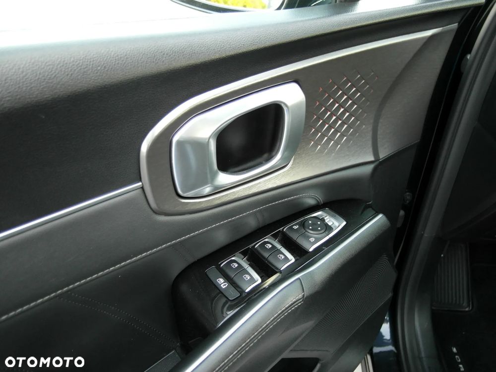 Kia Sorento 1.6 T-GDI PHEV AWD Platinum - 13