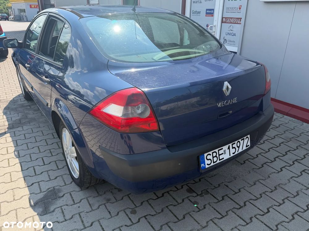 Renault Megane 1.5 dCi Confort Dynamique - 4