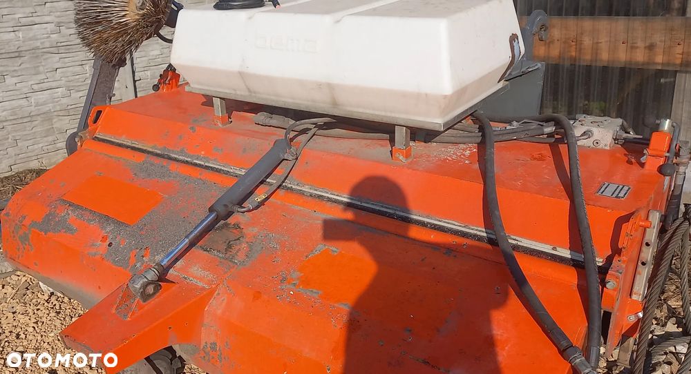 Zamiatarka BEMA 35 230cm szczotka boczna 2017r do CAT JCB 4CX 3CX - 10