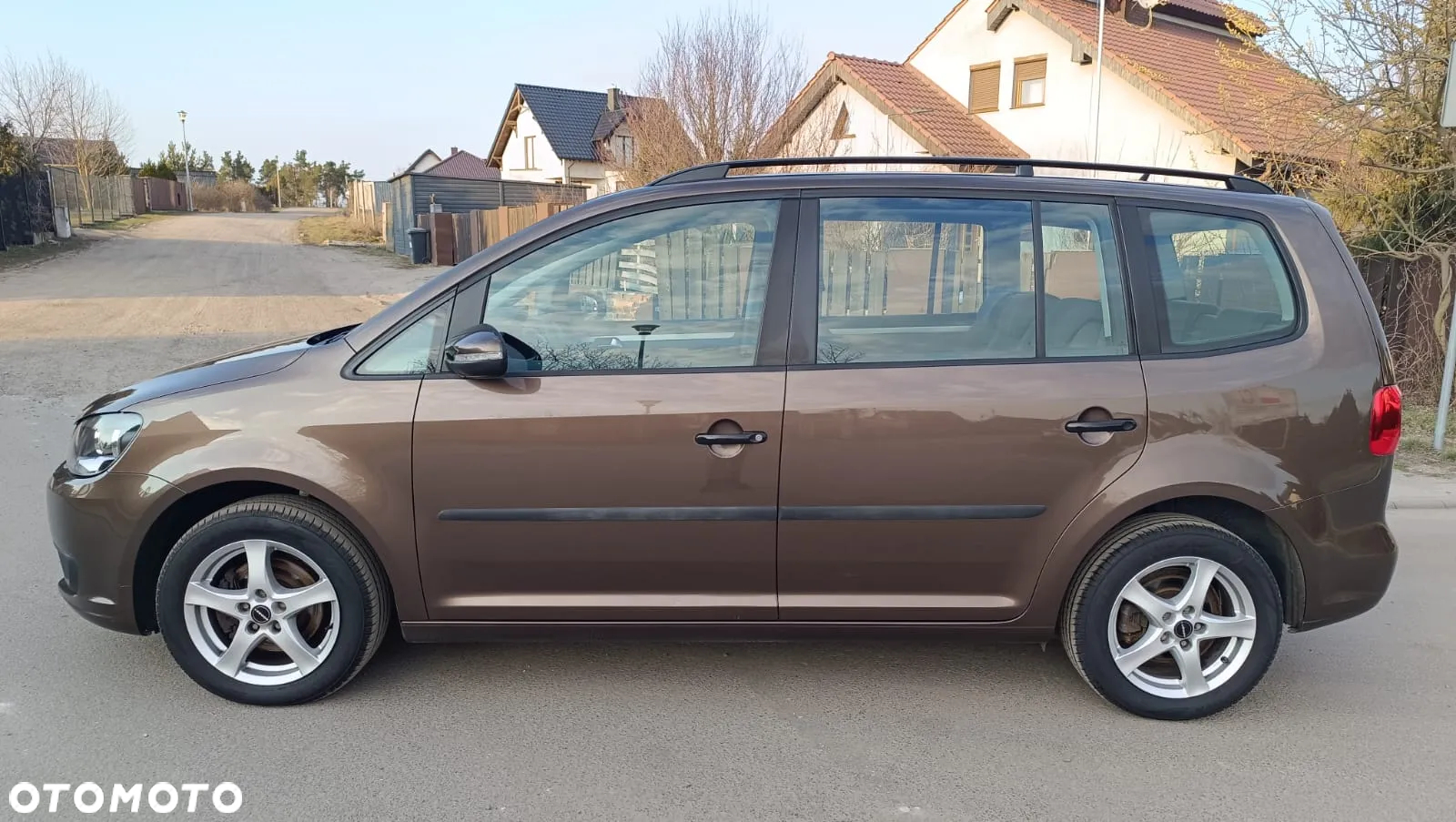 Volkswagen Touran 1.6 TDI DPF Trendline - 29