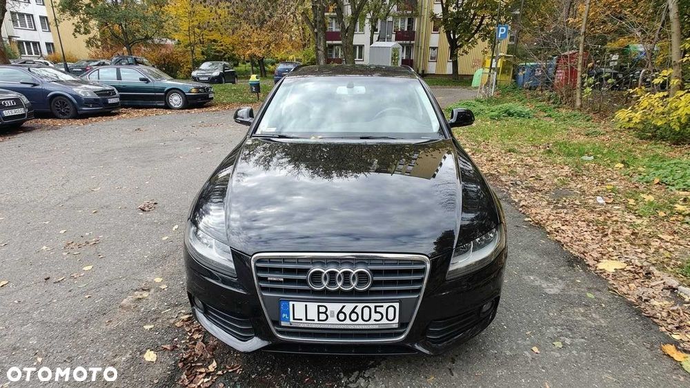 Audi A4 Avant - 1
