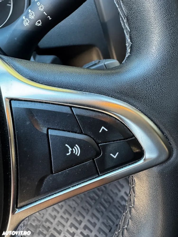 Dacia Duster 1.5 Blue dCi Prestige - 11