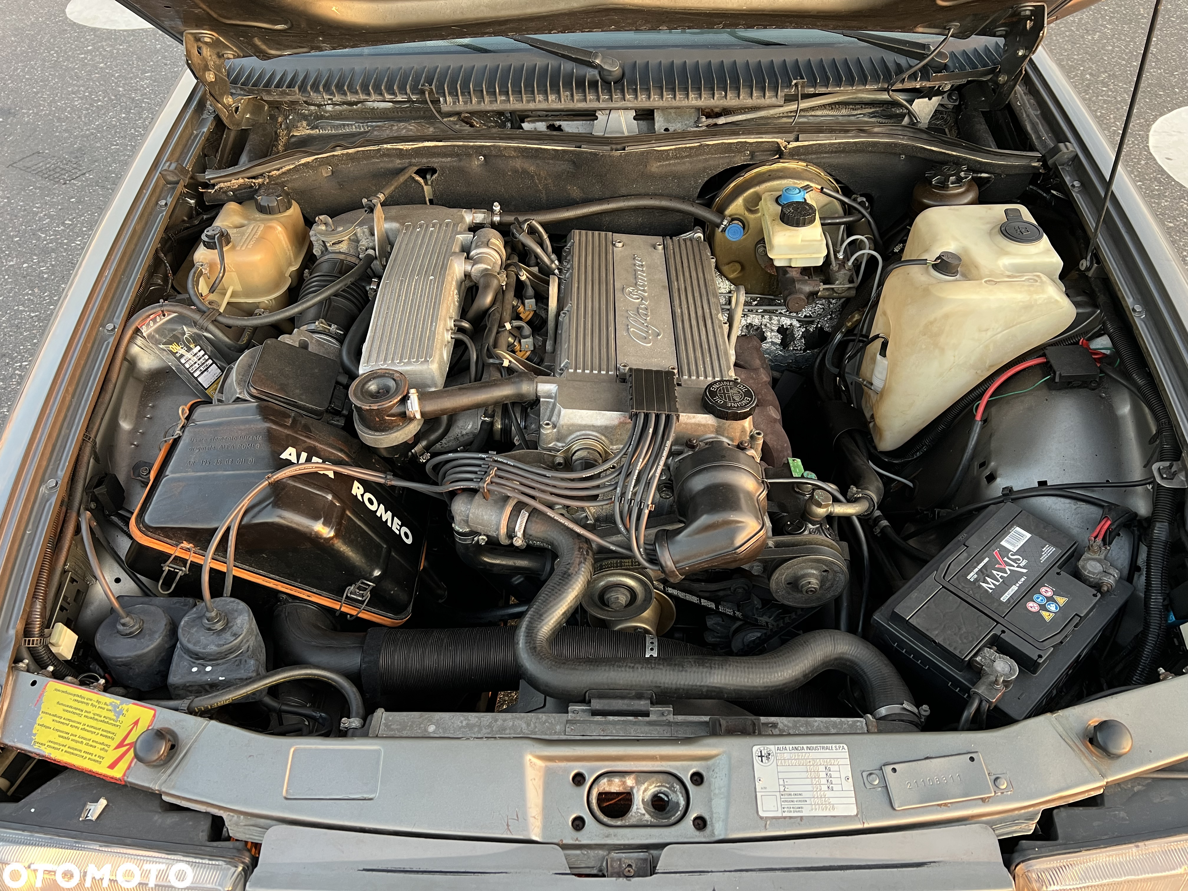 Alfa Romeo 75 2.0 Twin Spark Ltd - 12