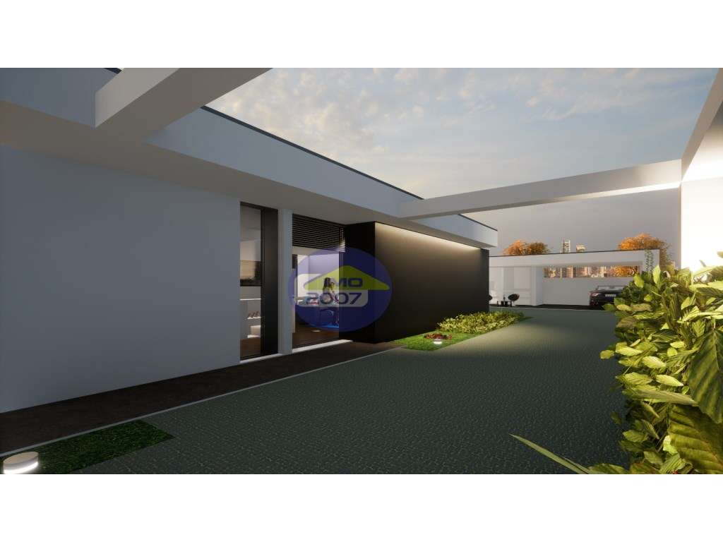 Terreno com projeto aprovado para 3 moradias térreas - Ovar - Grande imagem: 3/25