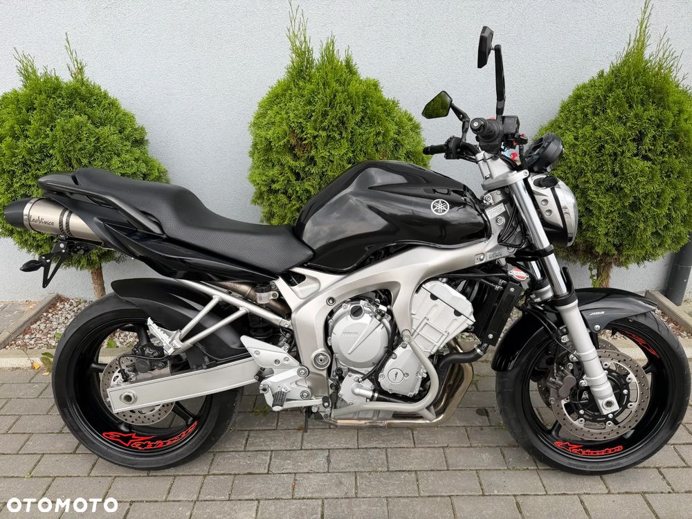 Yamaha FZ - 41