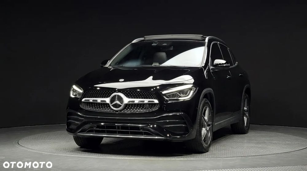 Mercedes-Benz GLA 250 4-Matic AMG Line - 2