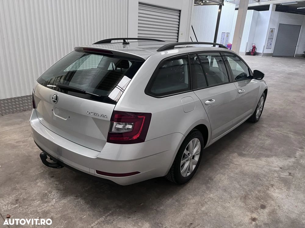 Skoda Octavia 1.5 TSI ACT Ambition - 3
