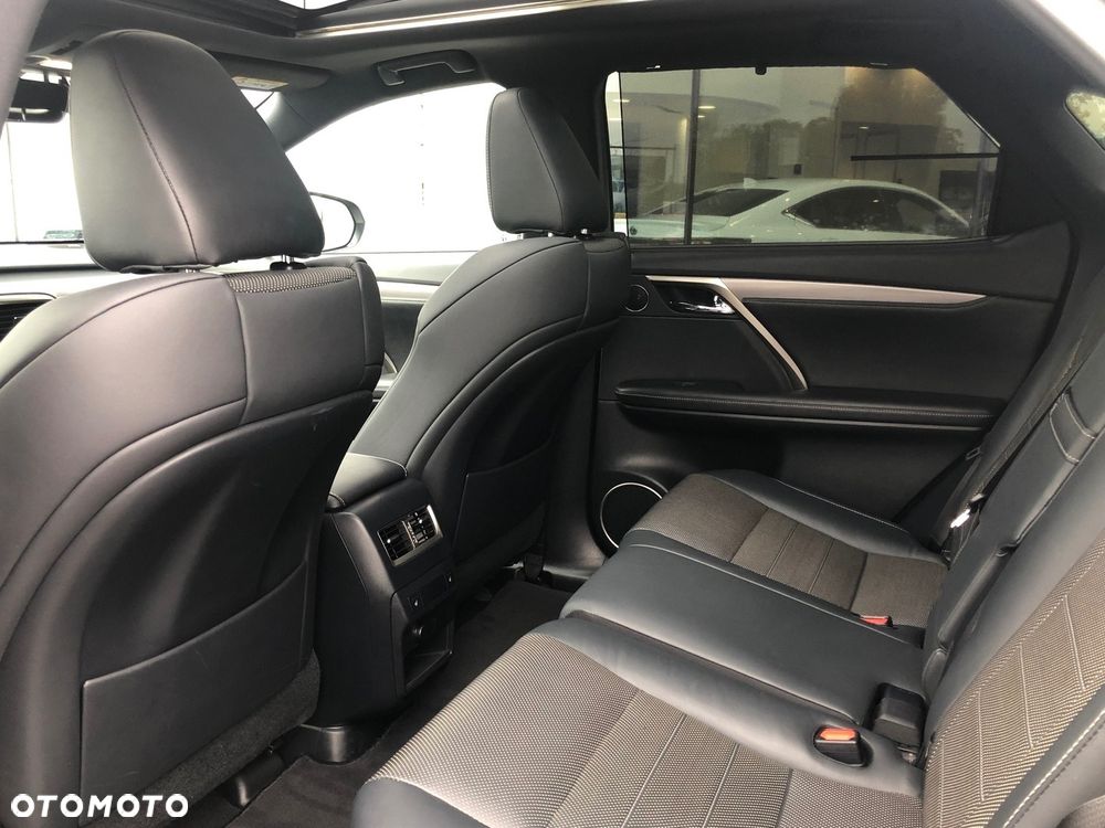 Lexus RX 450h F Sport - 12