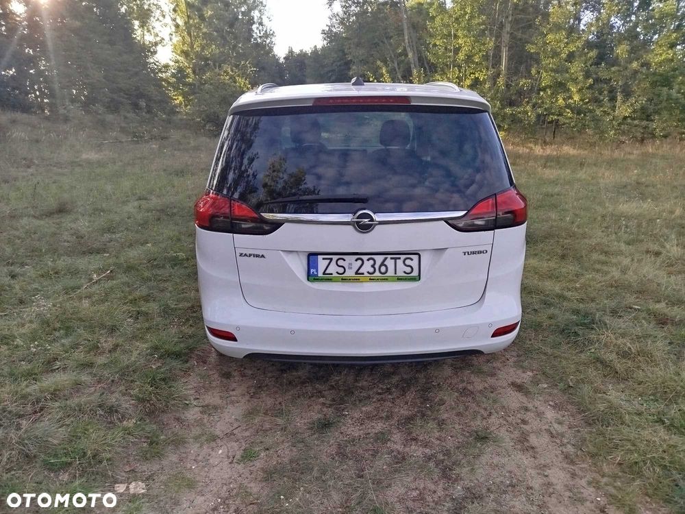 Opel Zafira - 3