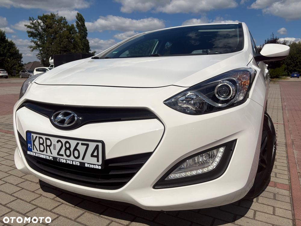 Hyundai i30 1.4 Fifa World Cup Edition - 1