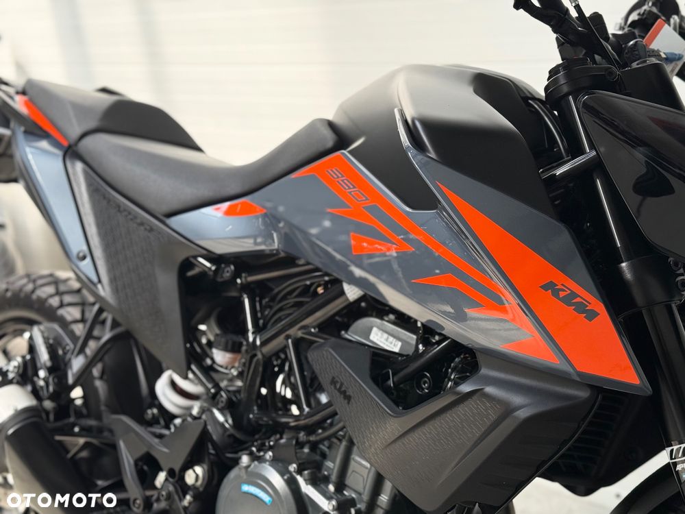 KTM Adventure - 15