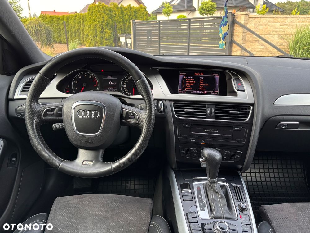 Audi A4 Limousine - 7