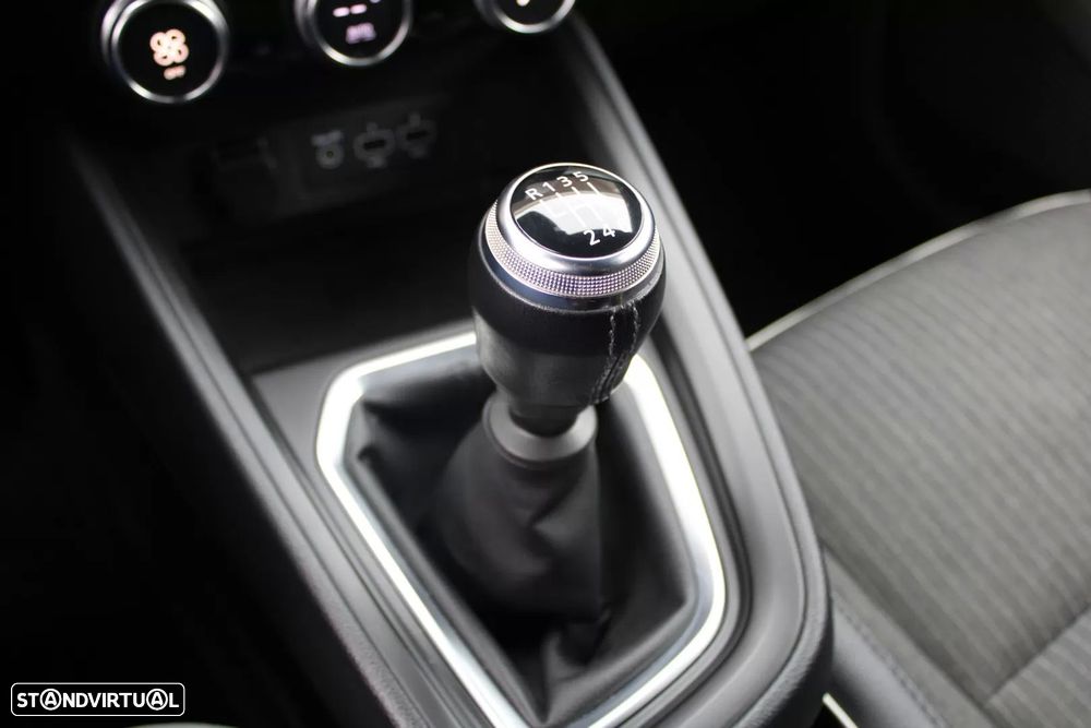 Renault Clio 1.5 Blue dCi Exclusive - 30