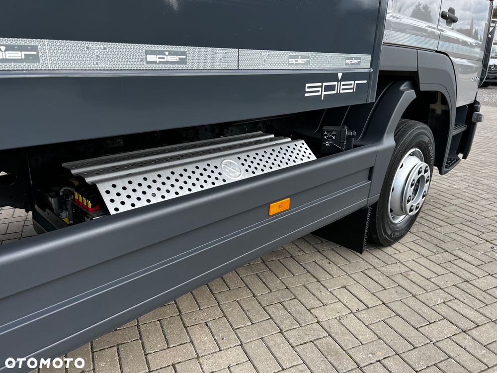 Mercedes-Benz ATEGO - 26