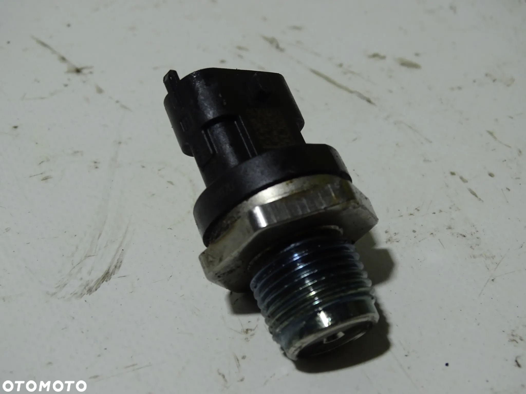 CZUJNIK CIŚNIENIA PALIWA TOYOTA AURIS I E15 1.4 D4D 89458-52020 F-VAT - 1