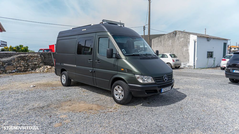 Mercedes-Benz Sprinter - 1