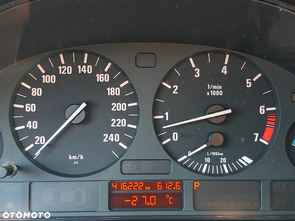 BMW Seria 5 - 23