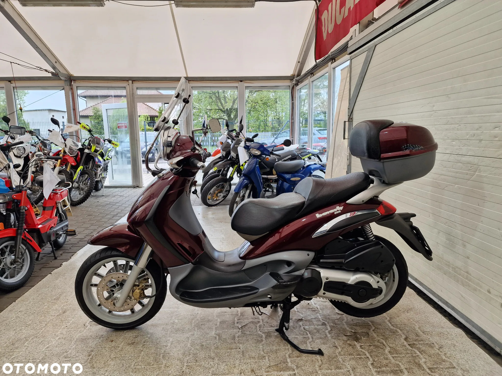 Piaggio Beverly - 20