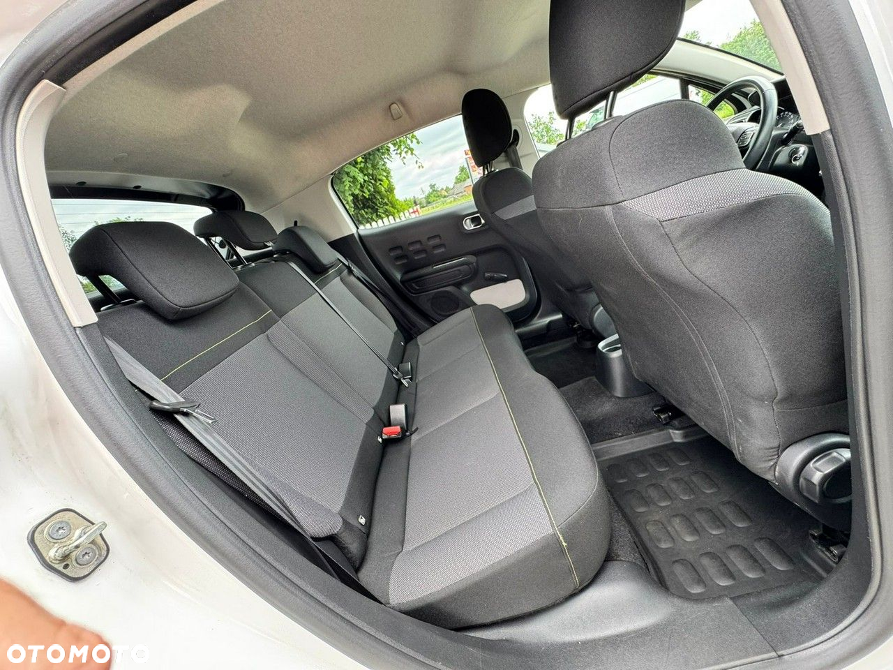 Citroën C3 Pure Tech 82 LIVE - 24