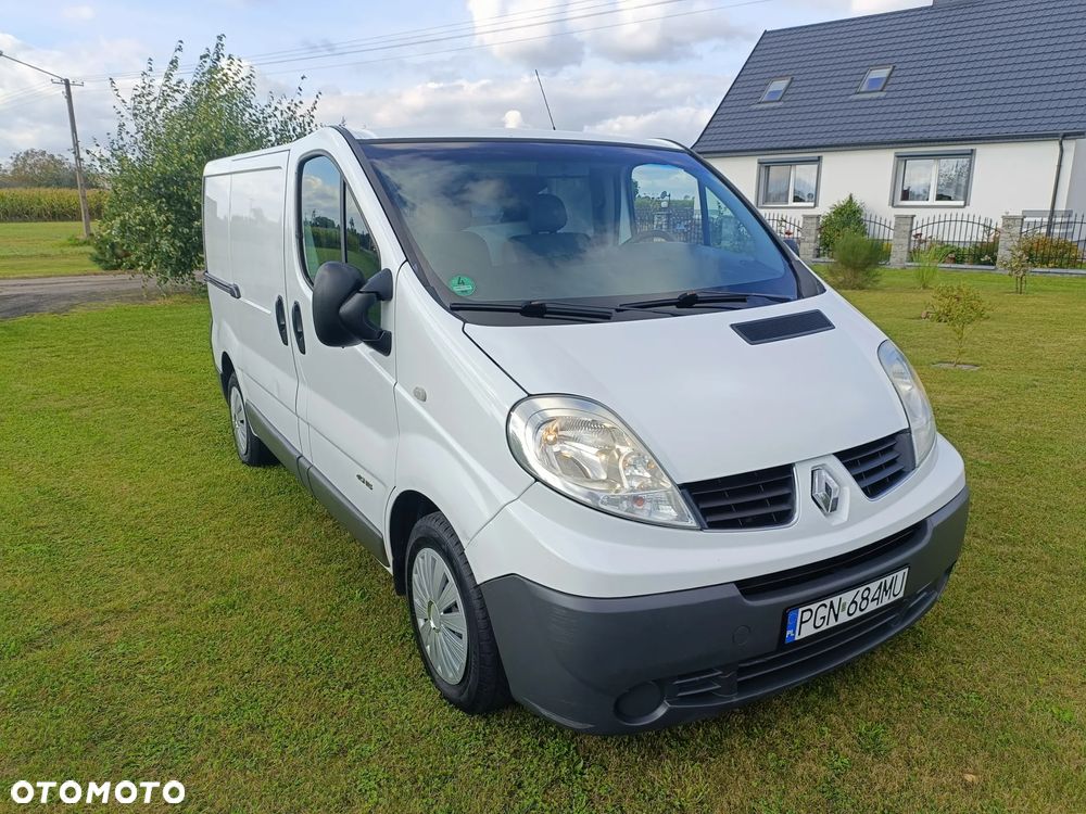 Renault Trafic - 1