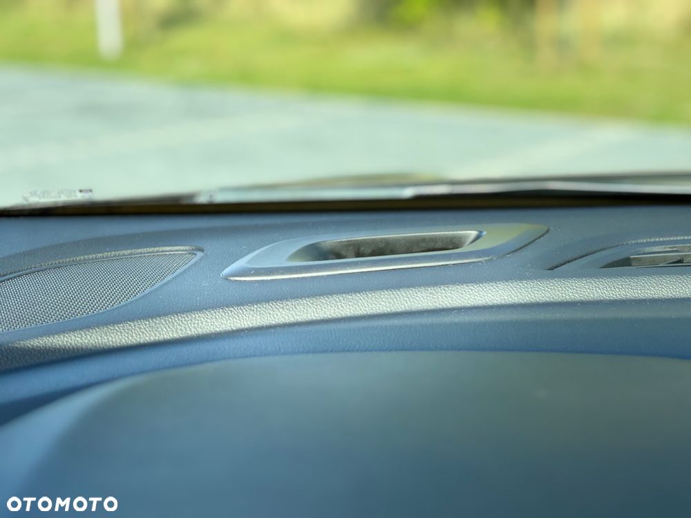 Opel Astra - 32