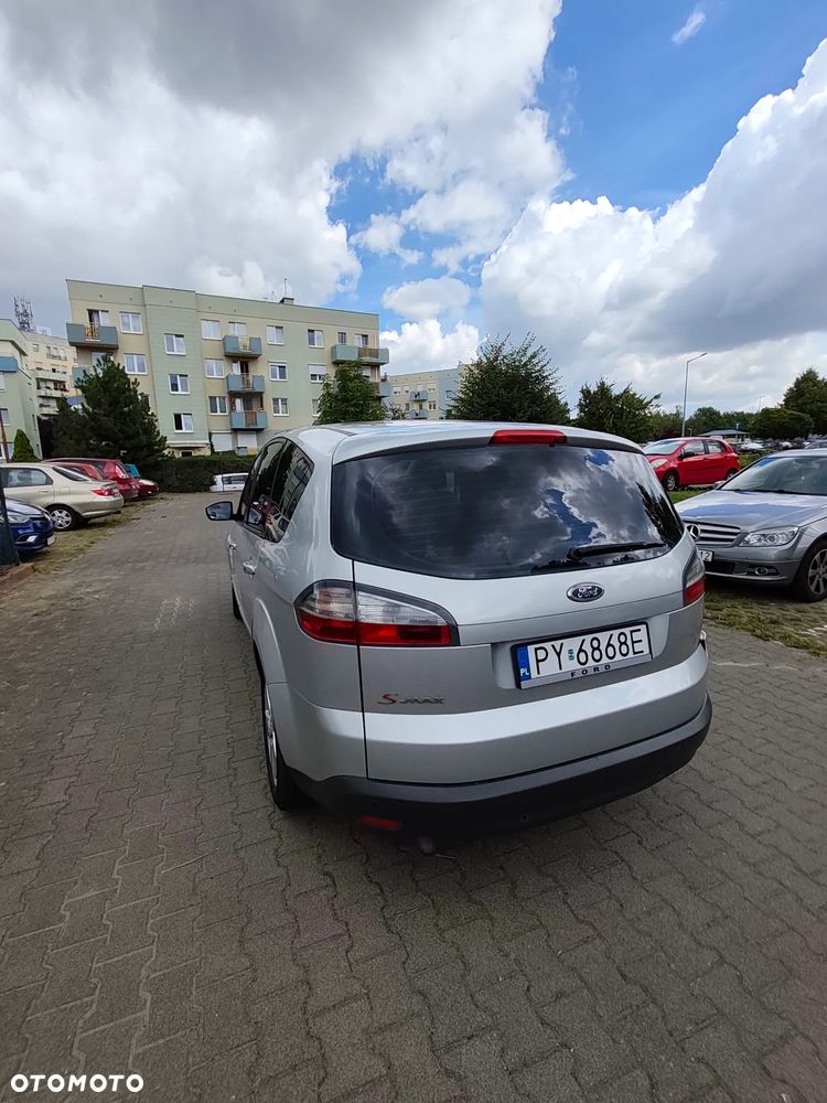 Ford S-Max 2.0 Ambiente - 18