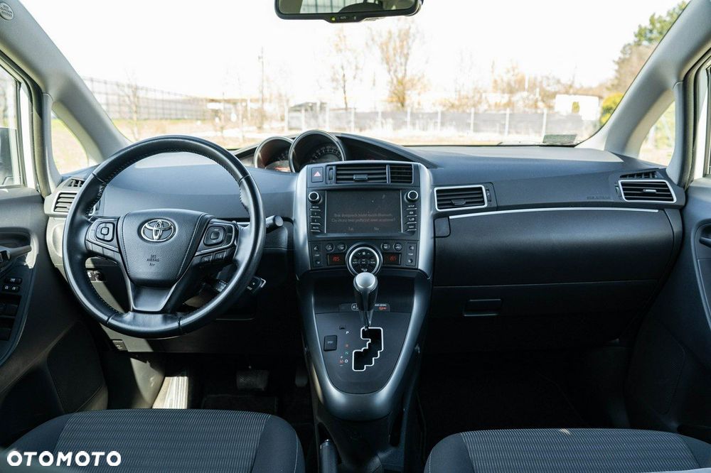 Toyota Verso - 16