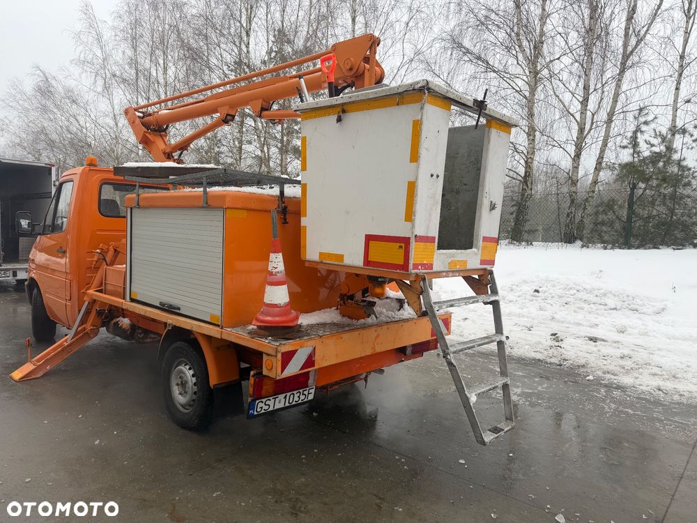 Mercedes-Benz Sprinter - 7