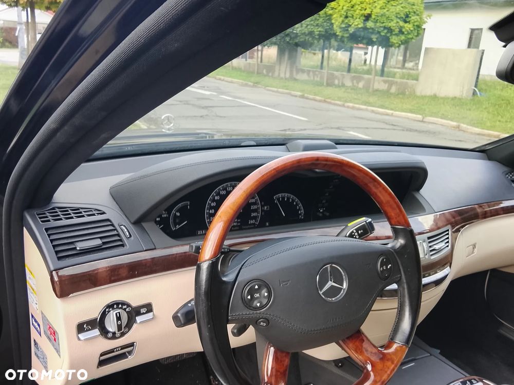 Mercedes-Benz Klasa S 500 L 7G-TRONIC - 25