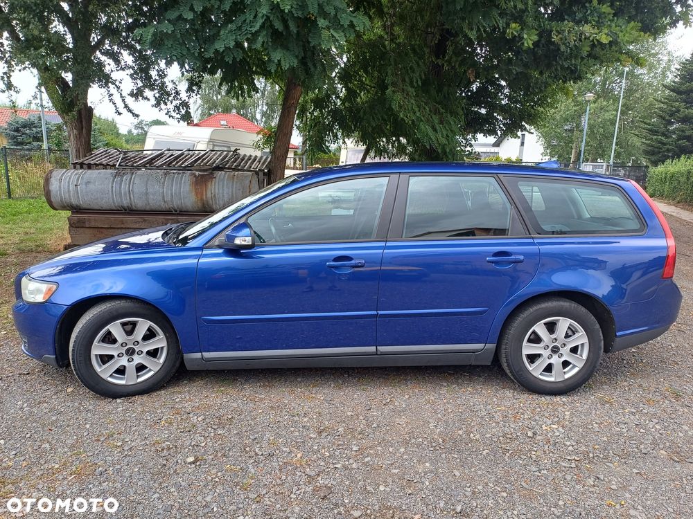 Volvo V50 - 2