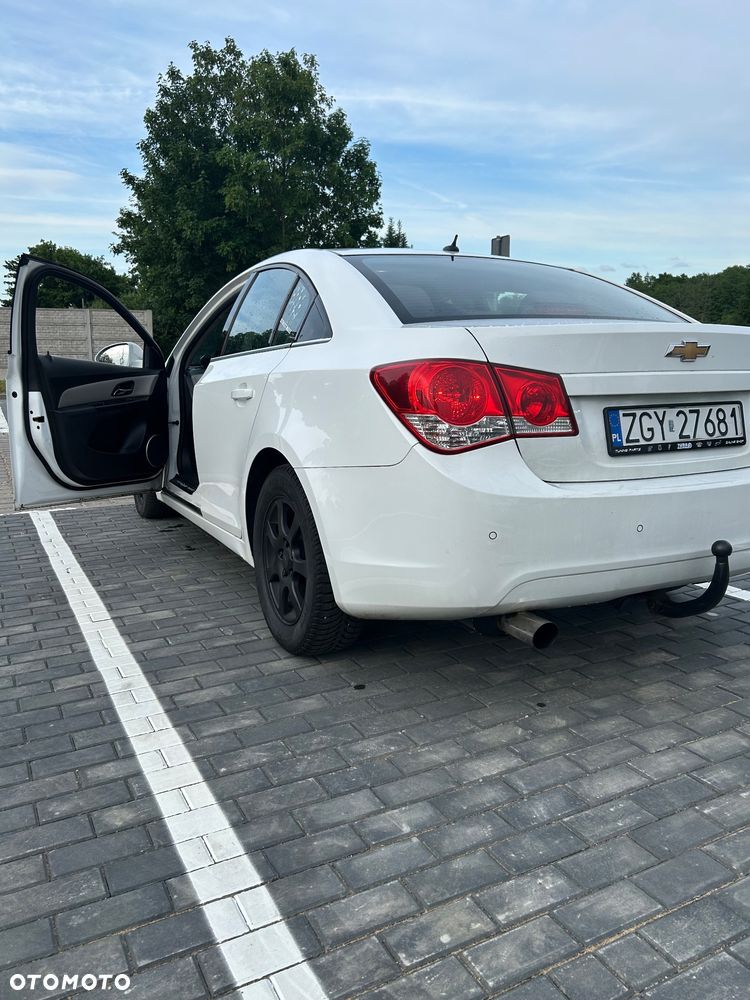 Chevrolet Cruze 2.0 D LT+ - 4