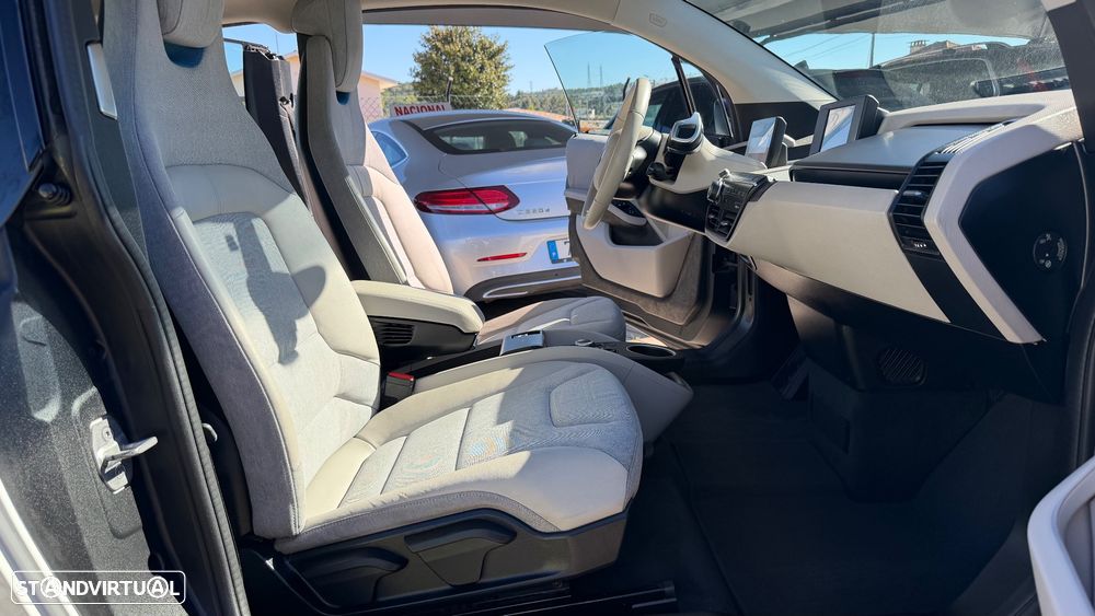 BMW i3 (60 Ah) - 11