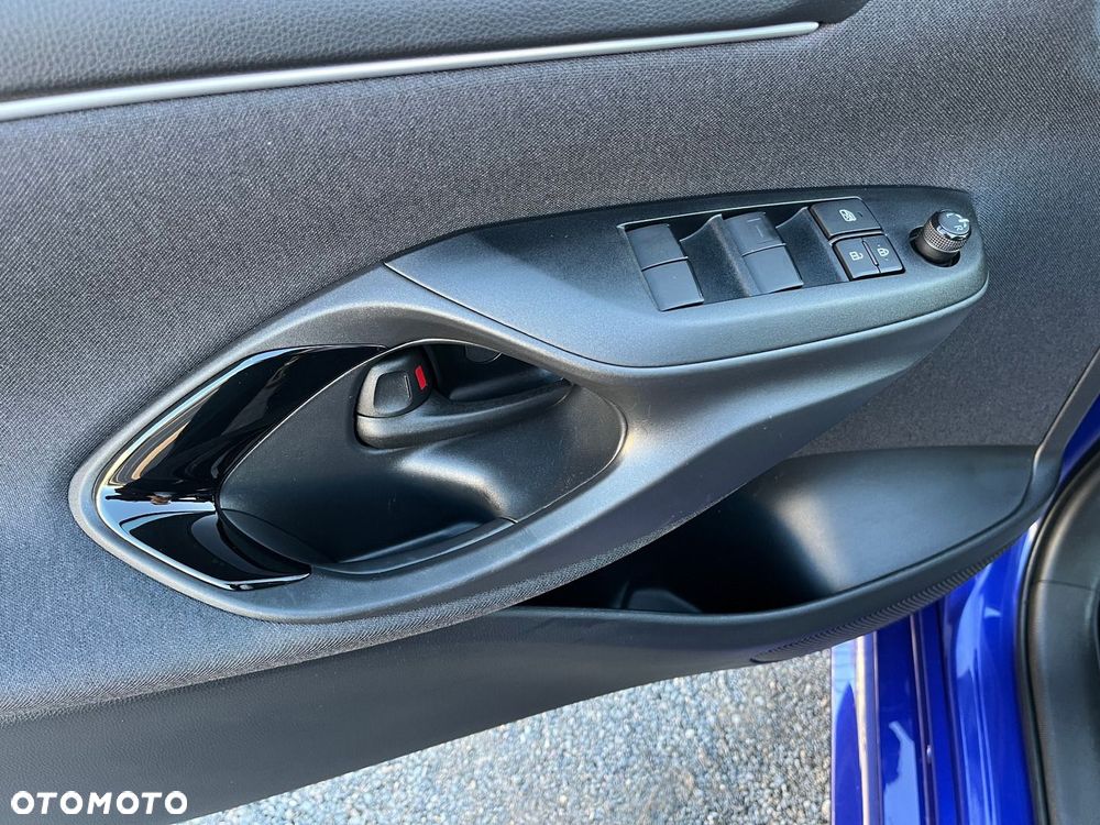 Toyota Yaris Hybrid 1.5 Style - 26