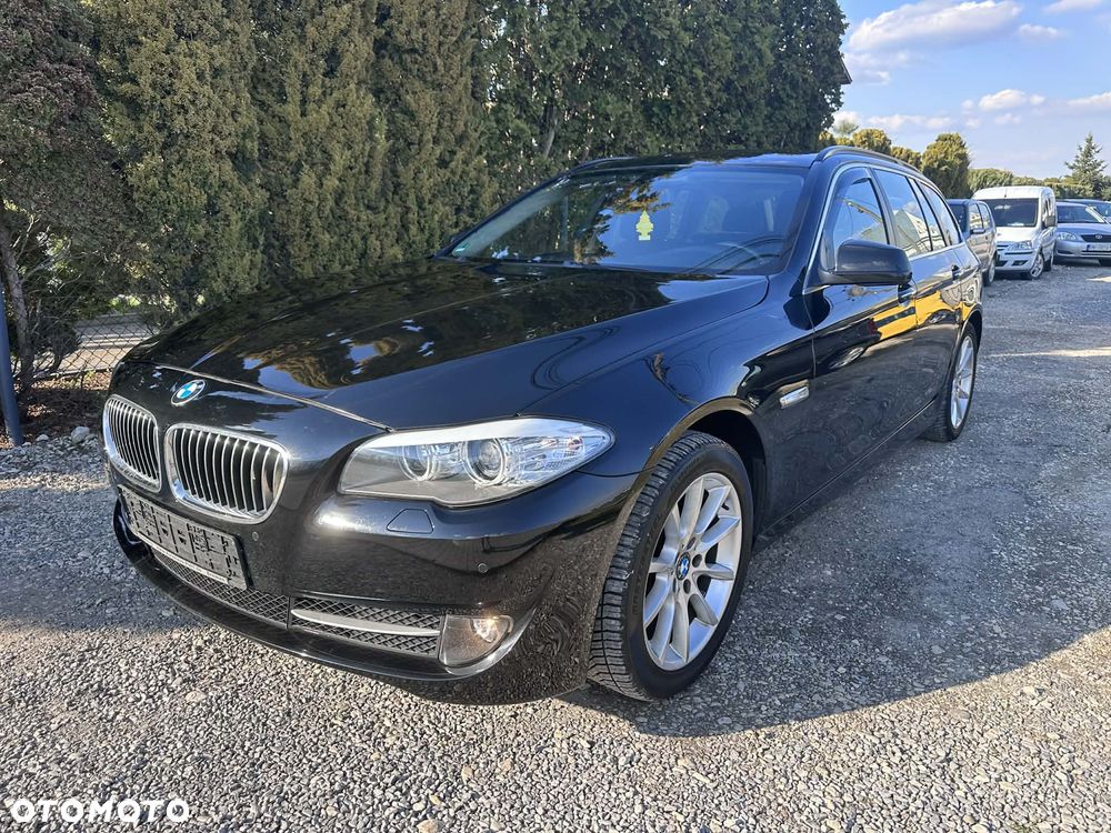 BMW Seria 5 520d Sport-Aut