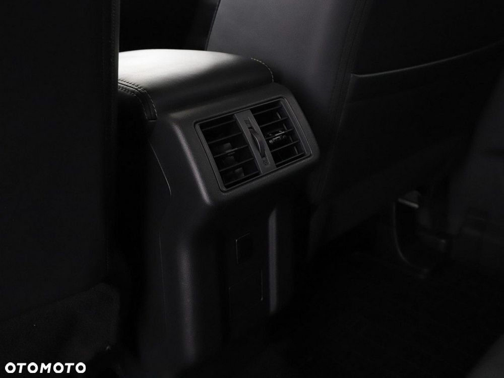 Mitsubishi Outlander 2.0 4WD CVT Diamant Edition+ - 39