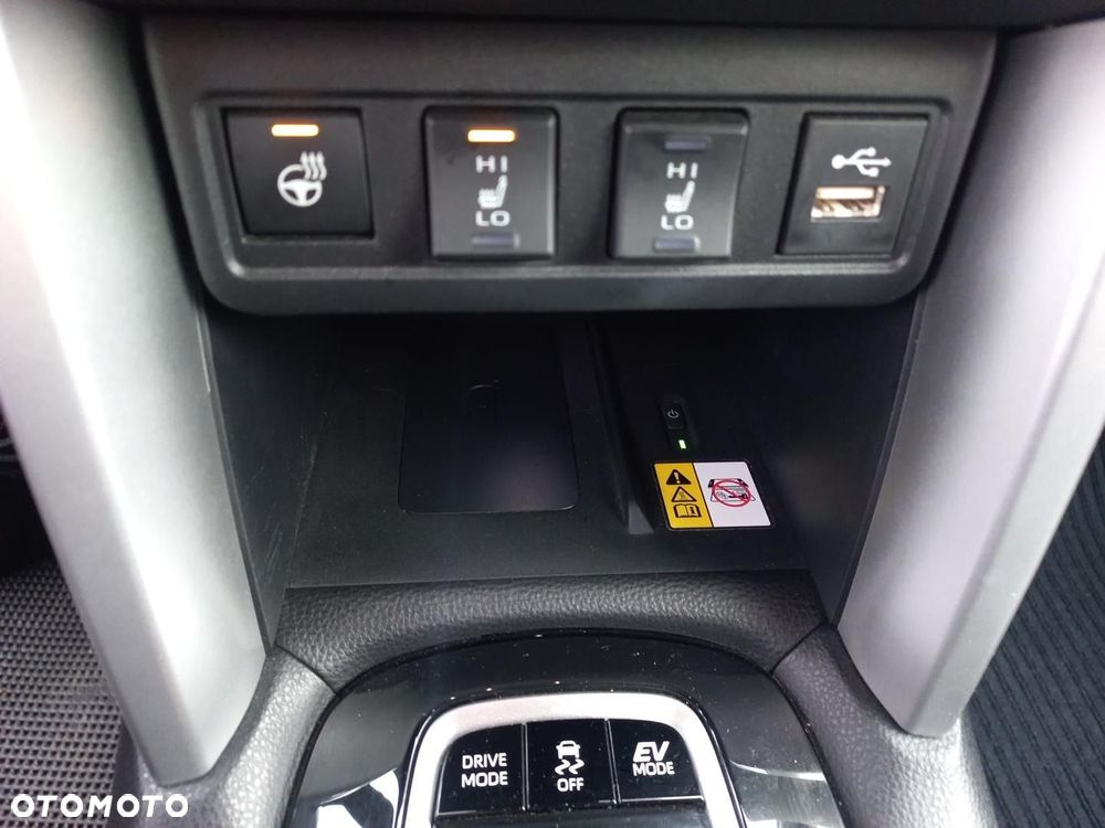 Toyota Corolla Cross 2.0 Hybrid Executive - 21