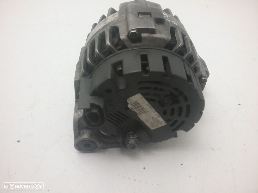 Alternador AUDI A6 (4B2, C5) 2.5 TDI | 07.97 - 01.05 Usado REF. ALT.SG12B025  MO... - 3